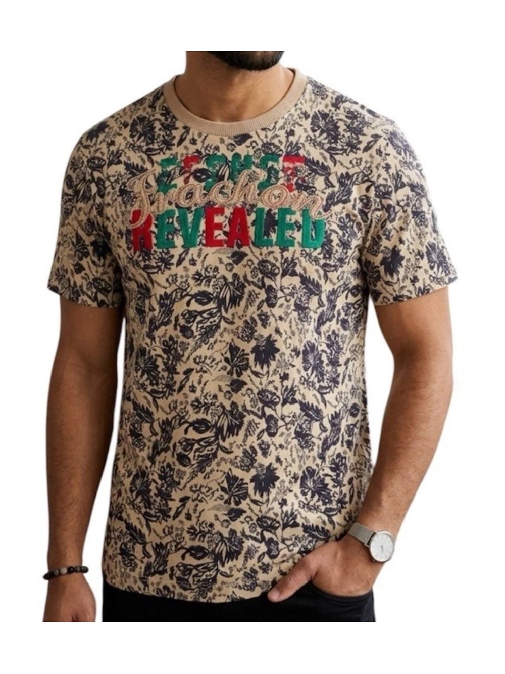 Colcci Brasil Fantasia Beige Blue Floral Short Sleeves T Shirt Sz M